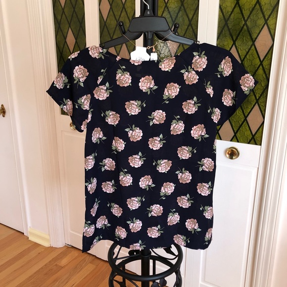 NWT Floral Blouse Outfit - Picture 5 of 5